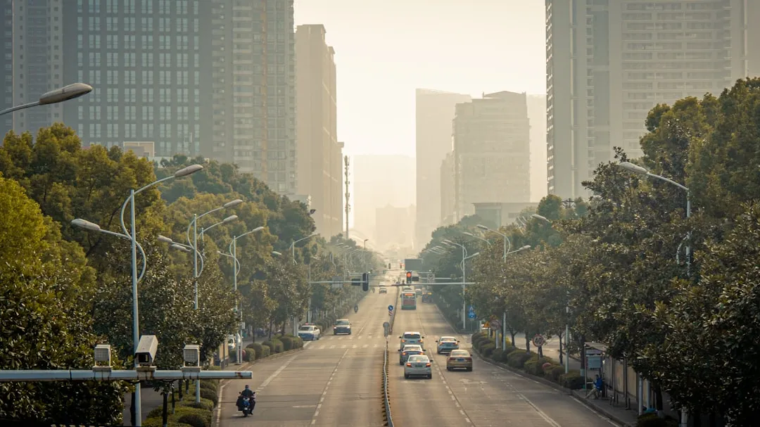 船用雷达与电子海图集成方案在渔业航行安全中的应用分析