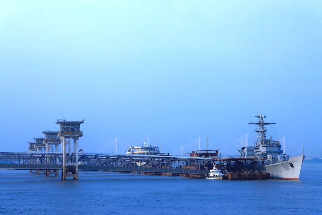青岛海域渔船如何选配雷达与电子海图一体化导航方案正文配图 1